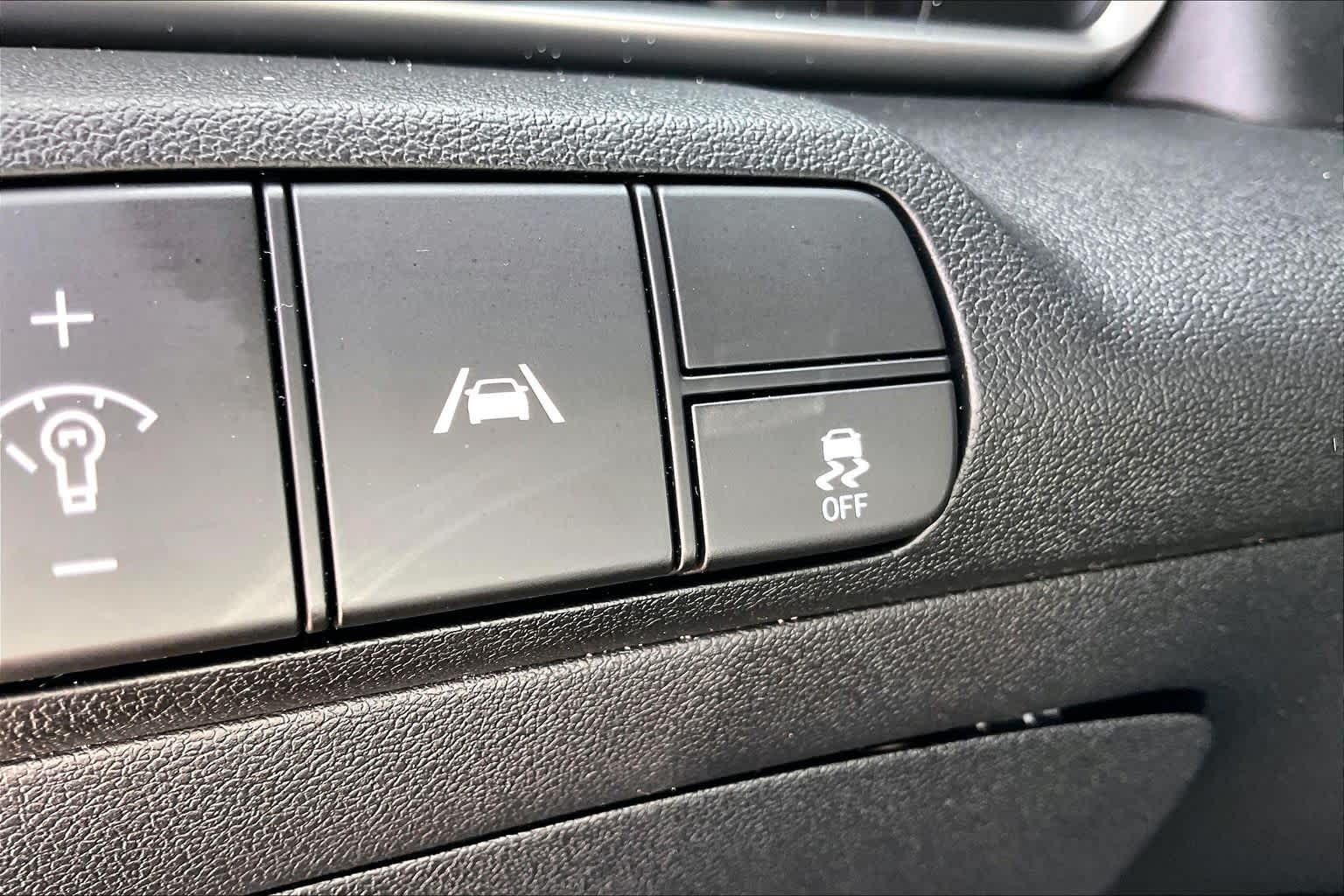 2023 Hyundai Elantra SEL Phantom Black at HGreg Houston