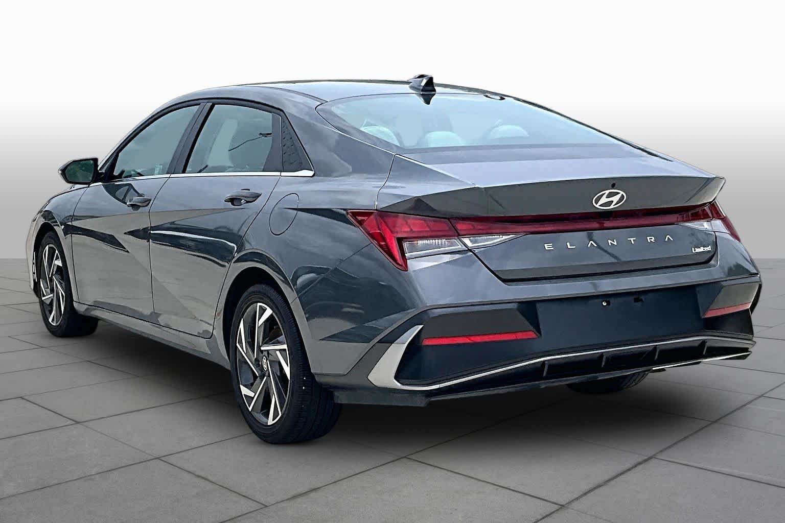 2025 Hyundai Elantra Limited Ecotronic Gray at HGreg Houston