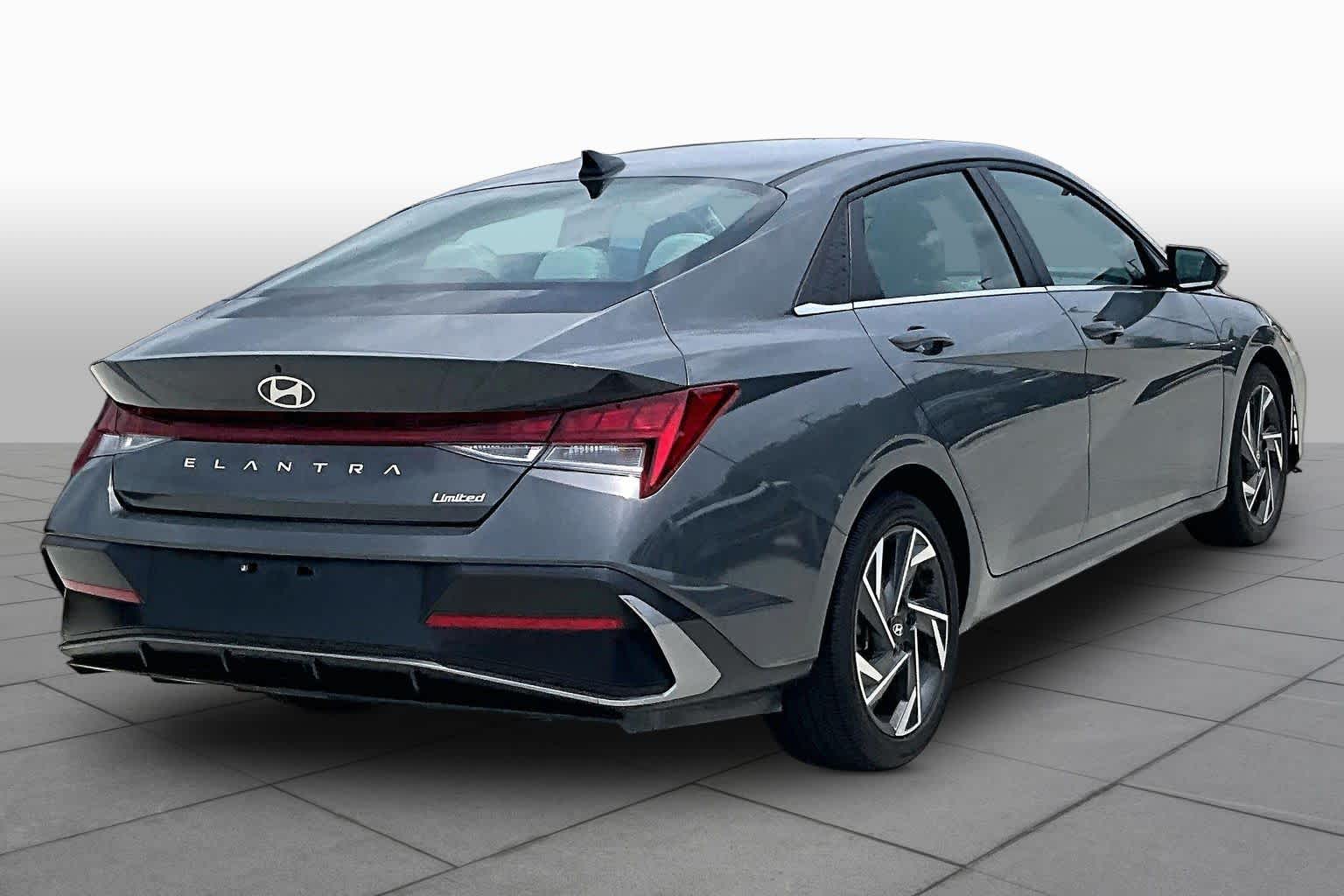 2025 Hyundai Elantra Limited Ecotronic Gray at HGreg Houston