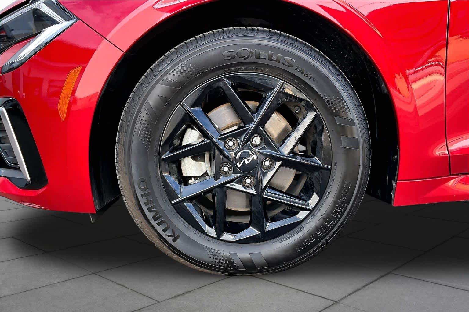 2025 Kia K5 photo 20 of 65