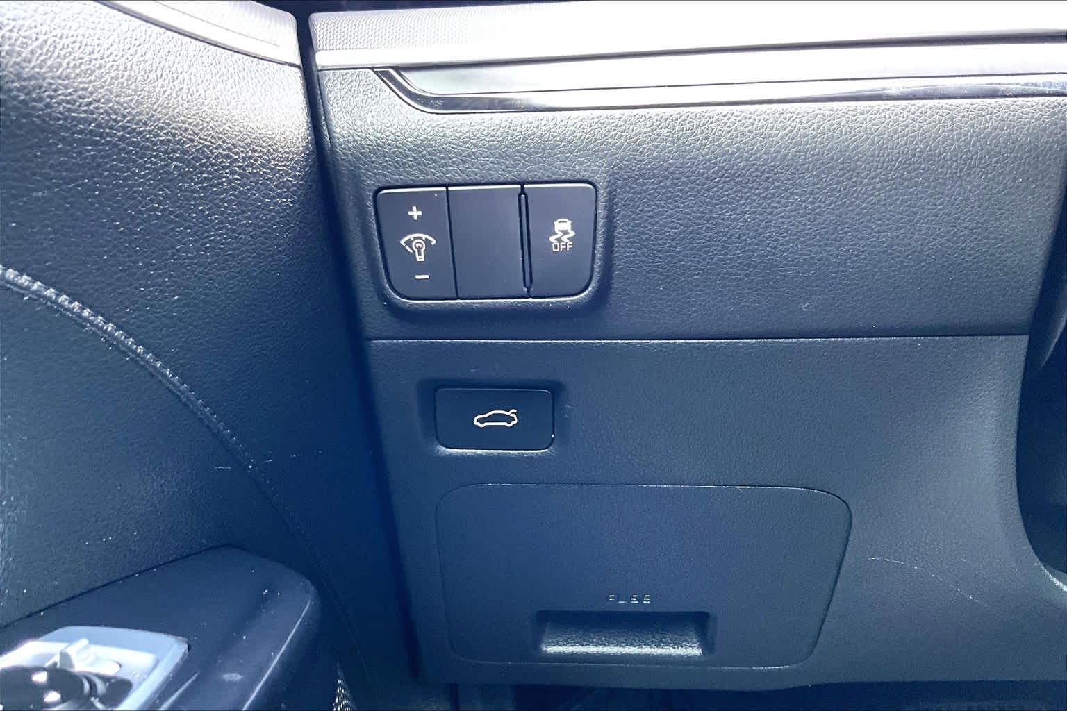 2025 Kia K5 photo 64 of 65