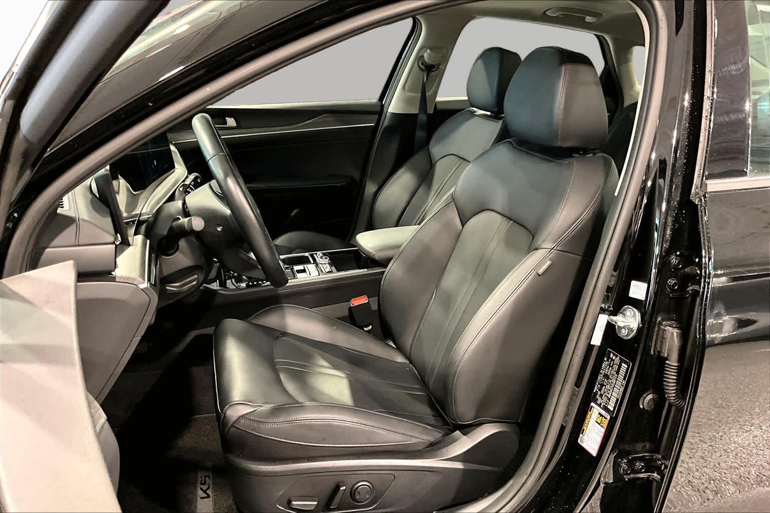 2025 Kia K5 EX Aurora Black Pearl at Beck & Masten Kia