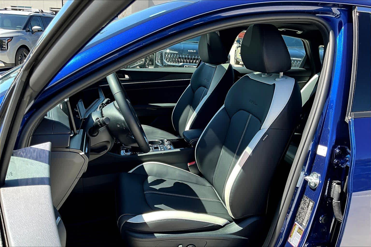 2026 Kia K5 GT-Line - 7