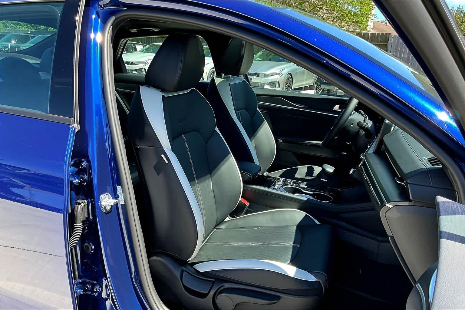 2026 Kia K5 GT-Line - 8