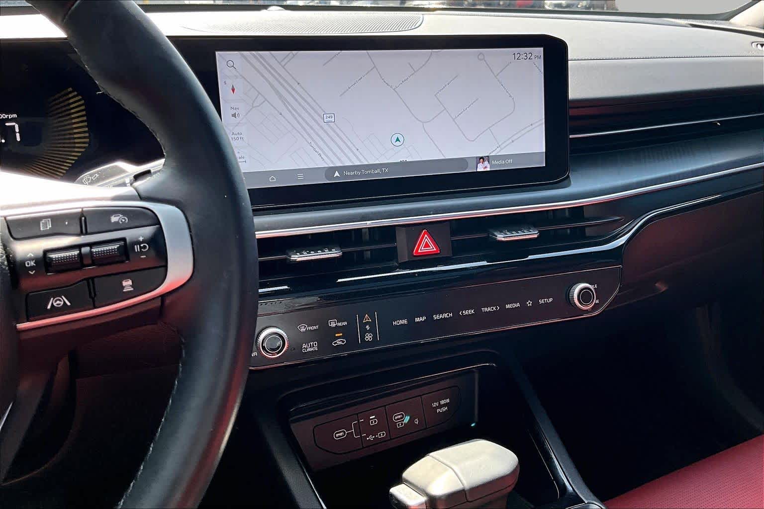 2025 Kia K5 photo 7 of 31