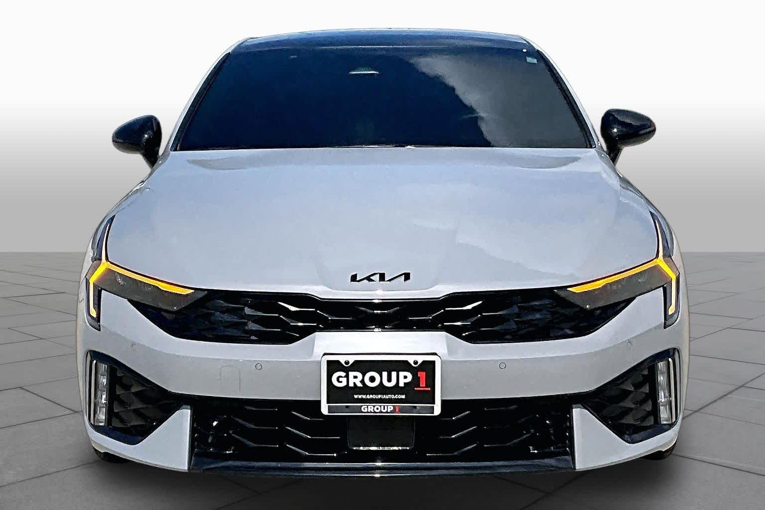 2025 Kia K5 photo 4 of 31
