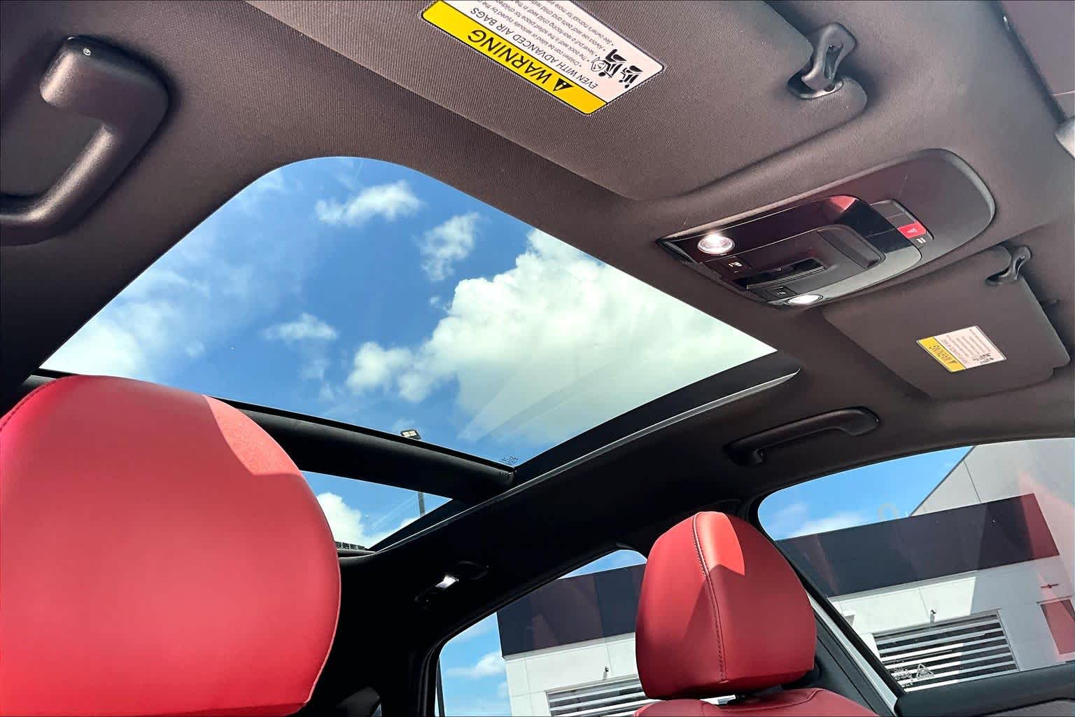 2025 Kia K5 photo 12 of 31