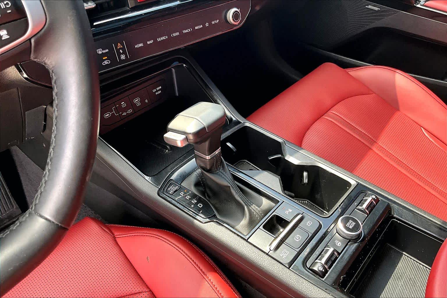 2025 Kia K5 photo 14 of 31