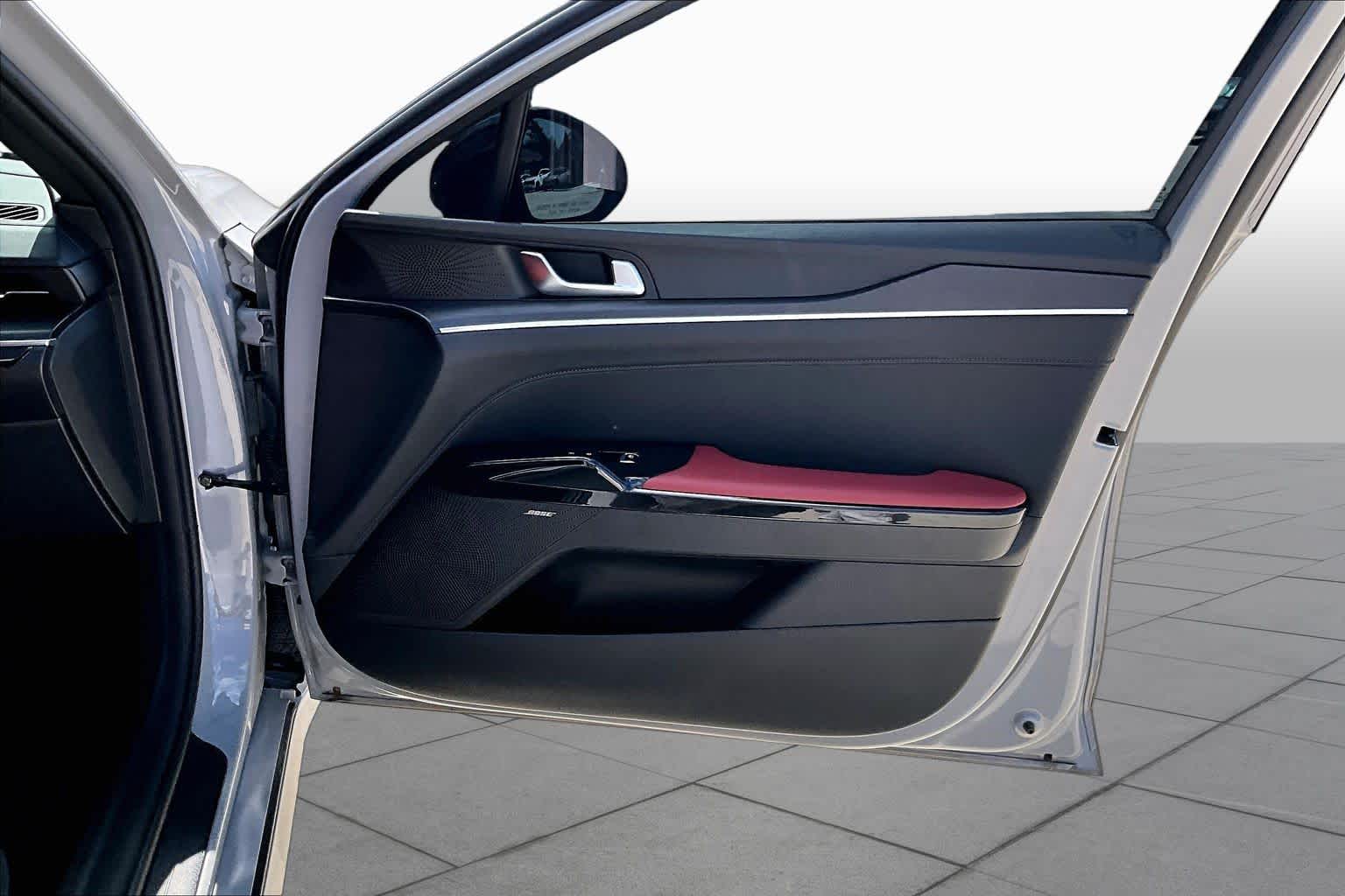 2025 Kia K5 photo 20 of 31