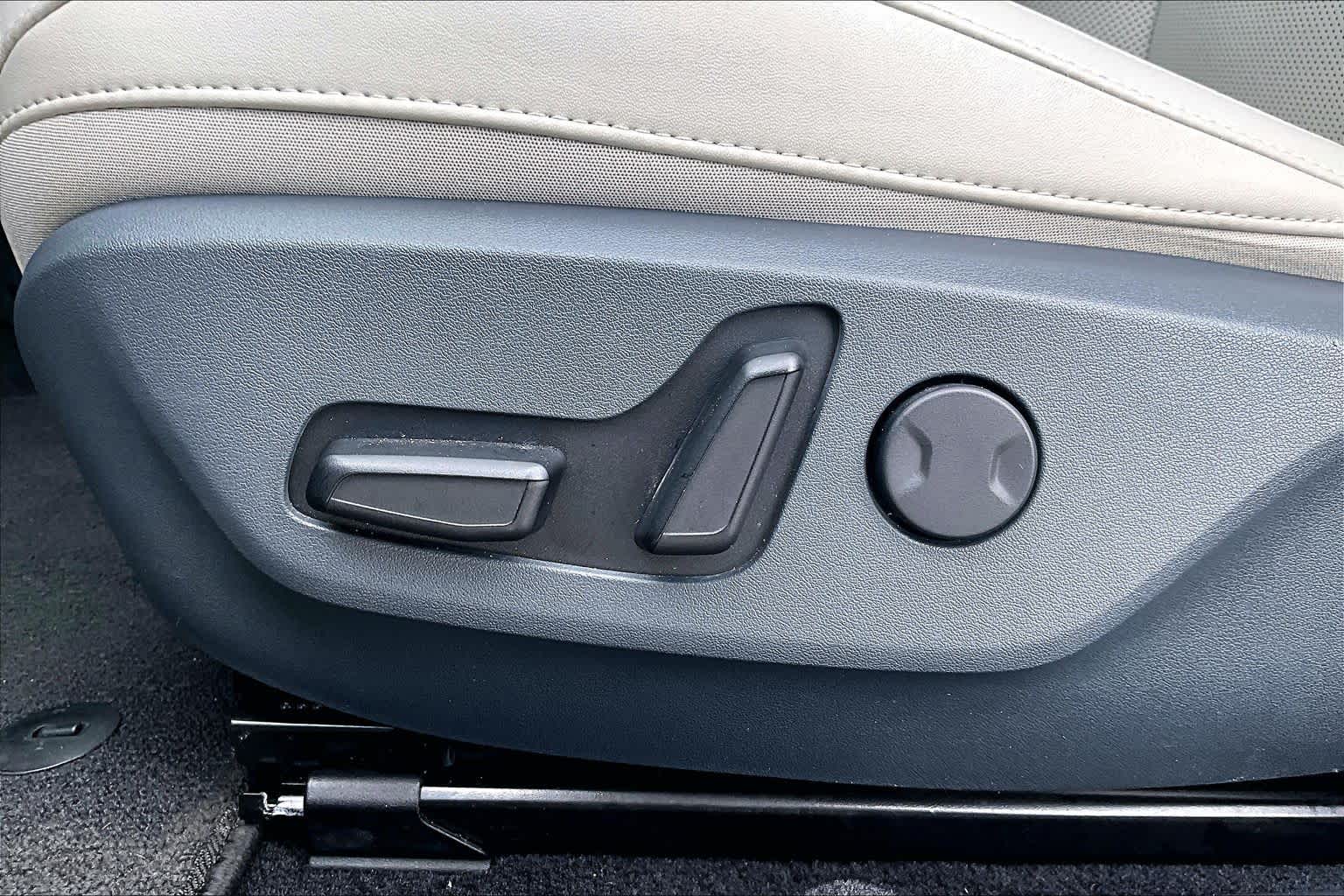 2023 Kia EV6 Wind Gravity Blue at Beck & Masten Kia