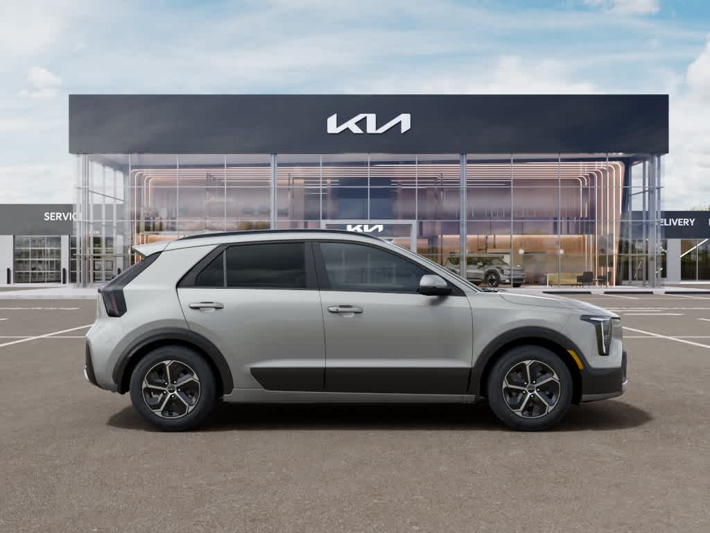2027 Kia Niro photo 7 of 27