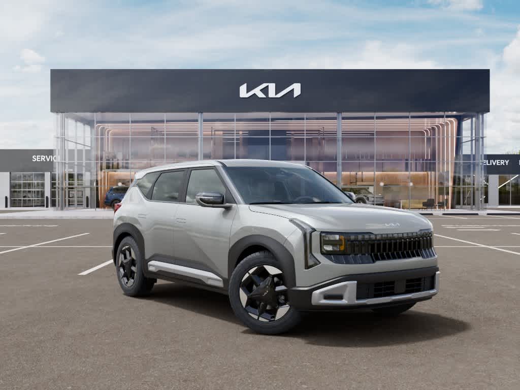 2027 Kia Seltos photo 8 of 27