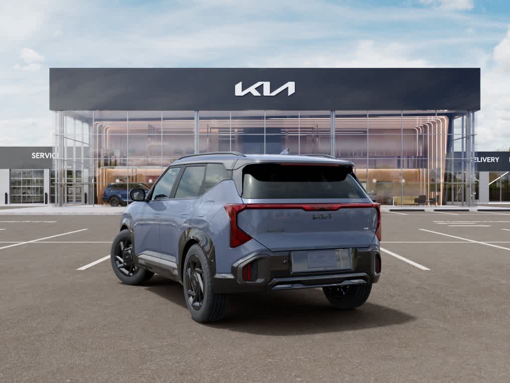 2027 Kia Seltos photo 4 of 27