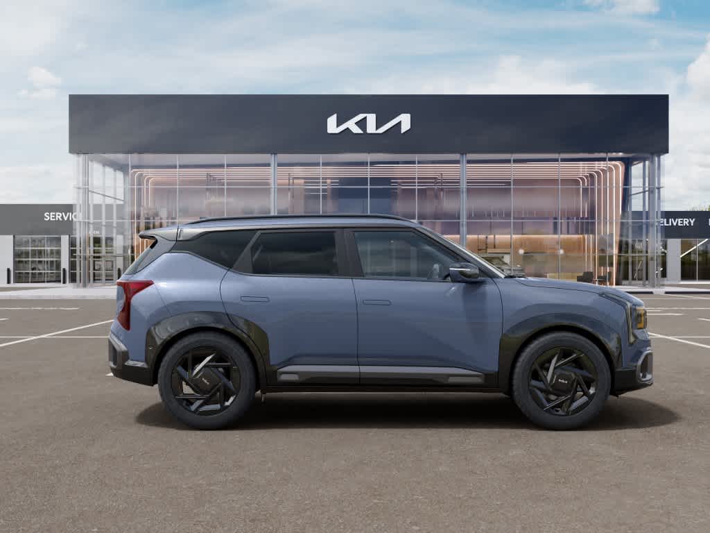 2027 Kia Seltos photo 7 of 27