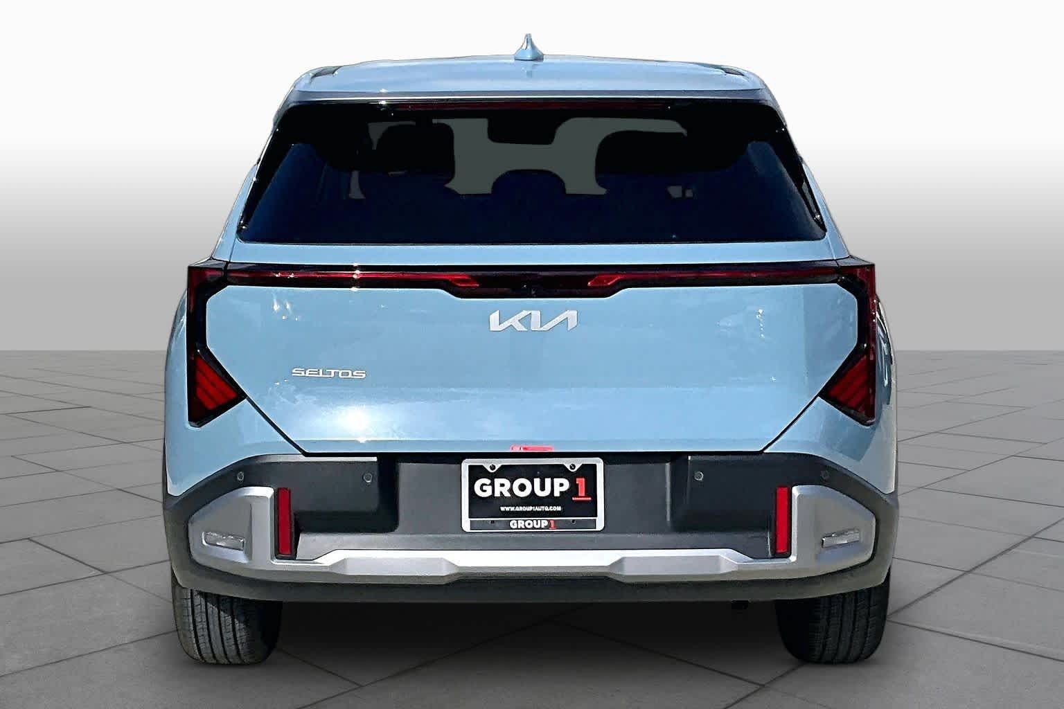 2027 Kia Seltos S - 9