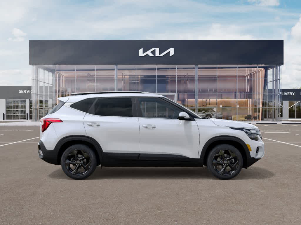 2026 Kia Seltos EX Snow White Pearl at Westside Kia
