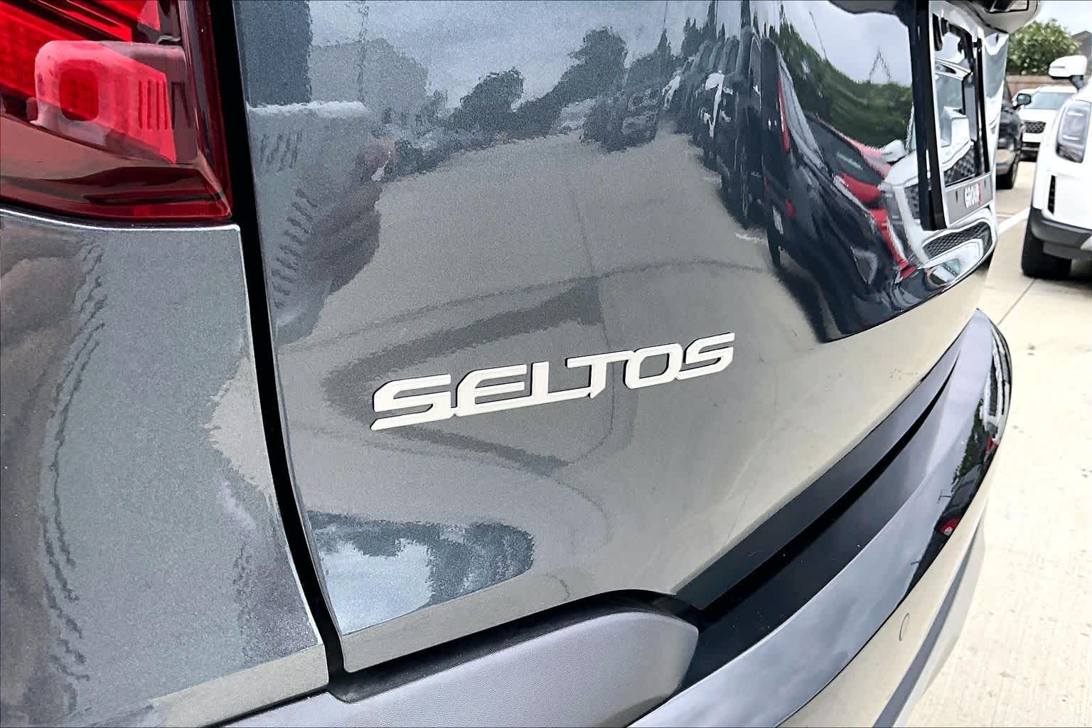 2026 Kia Seltos EX Gravity Gray at Beck & Masten Kia