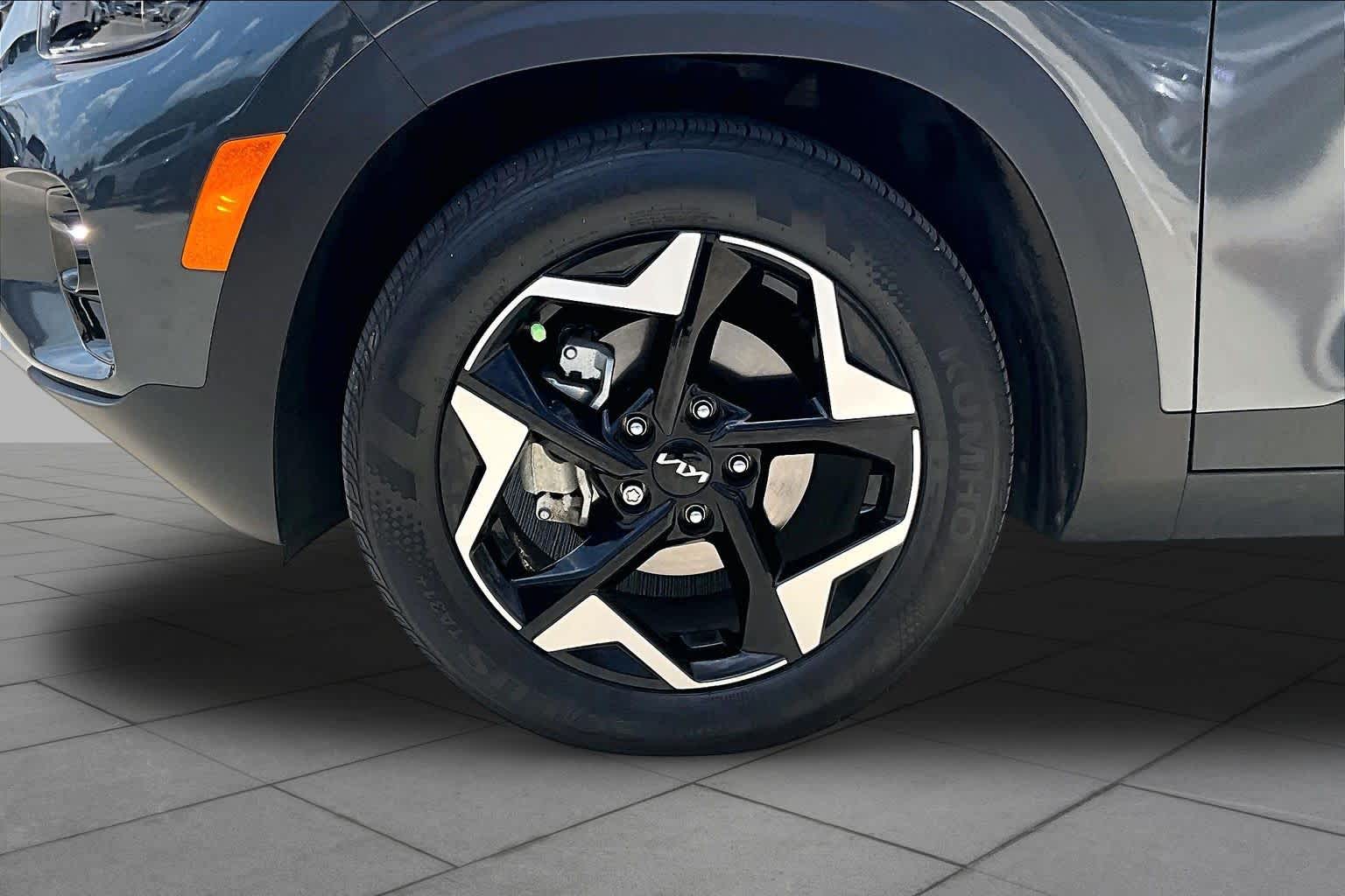 2024 Kia Seltos EX Gravity Gray at Westside Kia