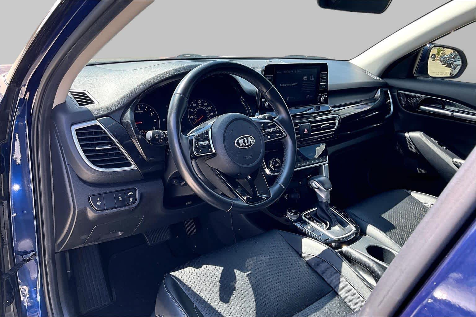 2021 Kia Seltos photo 16 of 31