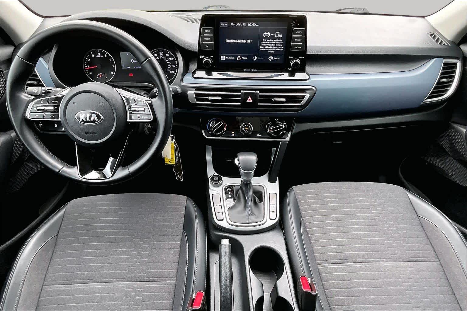 2021 Kia Seltos photo 14 of 30