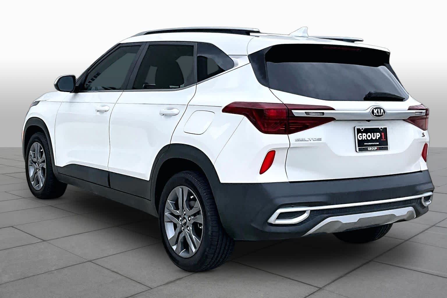2021 Kia Seltos photo 11 of 30