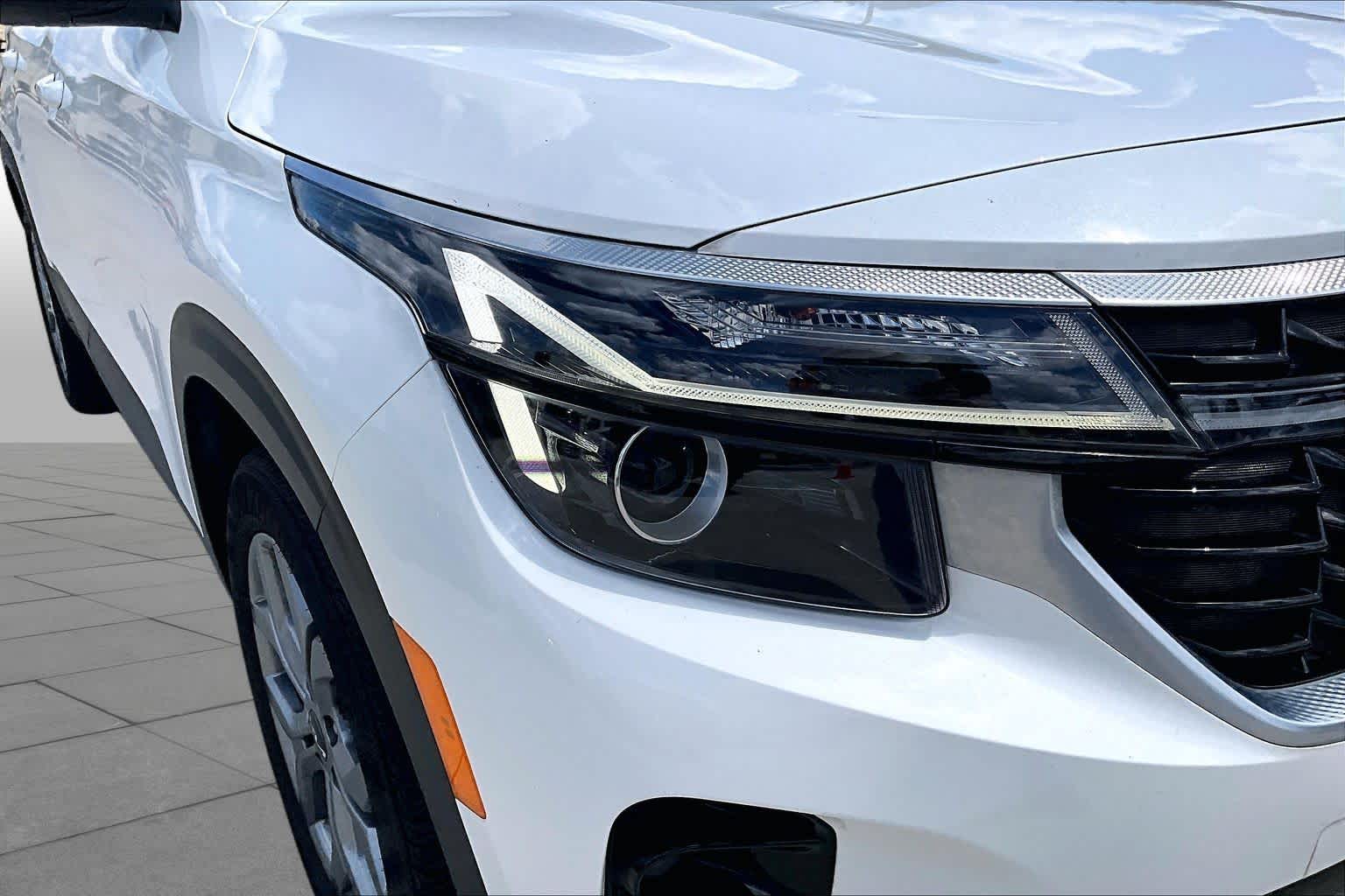 2024 Kia Seltos photo 26 of 32
