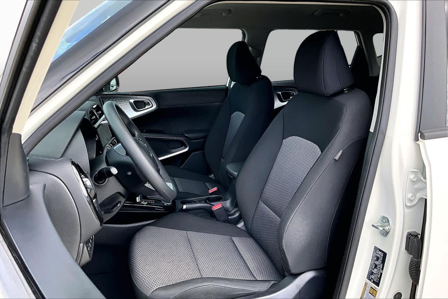 2025 Kia Soul S Clear White/Black Roof at Group 1 GMC Buick South
