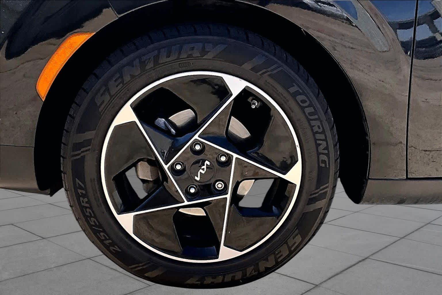 2023 Kia Soul EX - 9