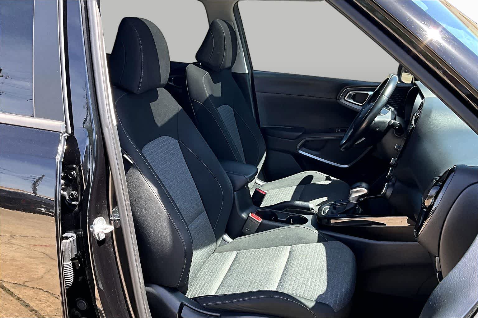 2023 Kia Soul EX - 8