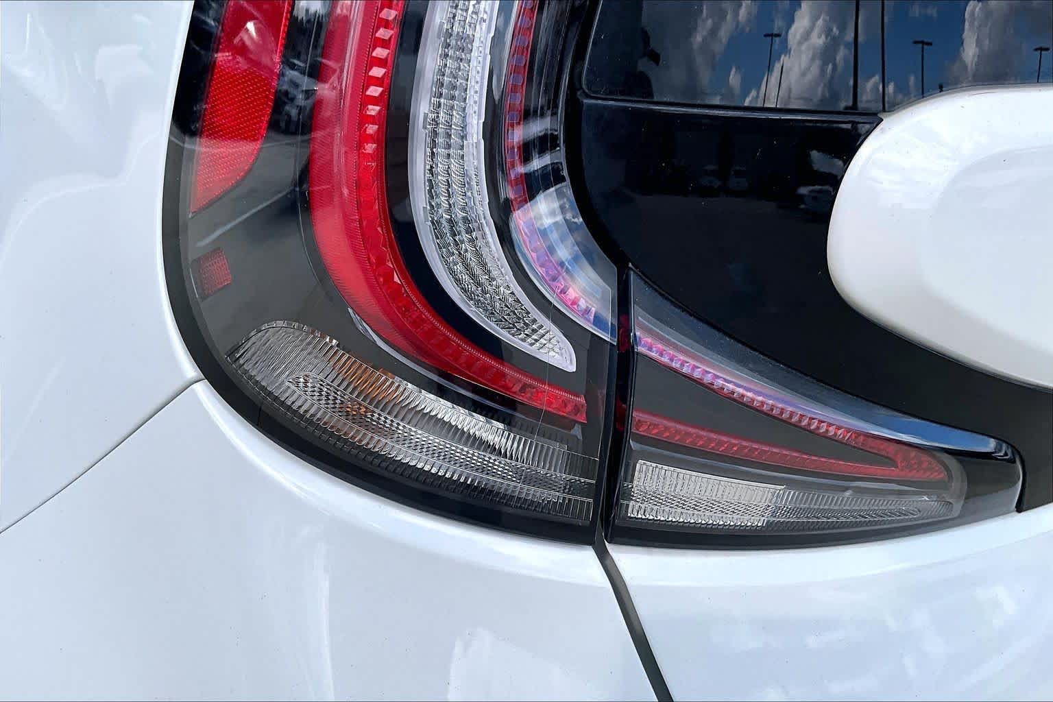2024 Kia Soul GT-Line Snow White Pearl at Beck & Masten Kia