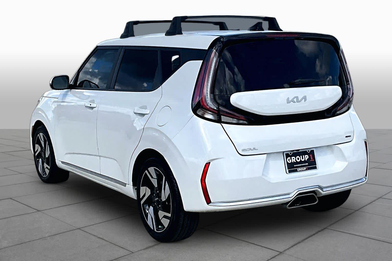 2024 Kia Soul GT-Line Snow White Pearl at Beck & Masten Kia