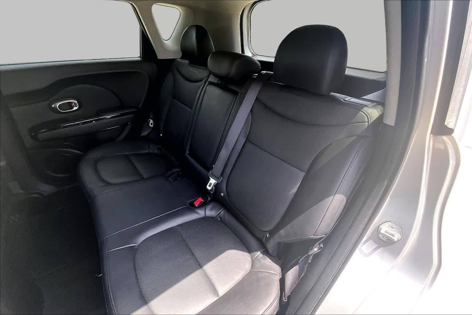 2016 Kia Soul ! Bright Silver at Westside Kia