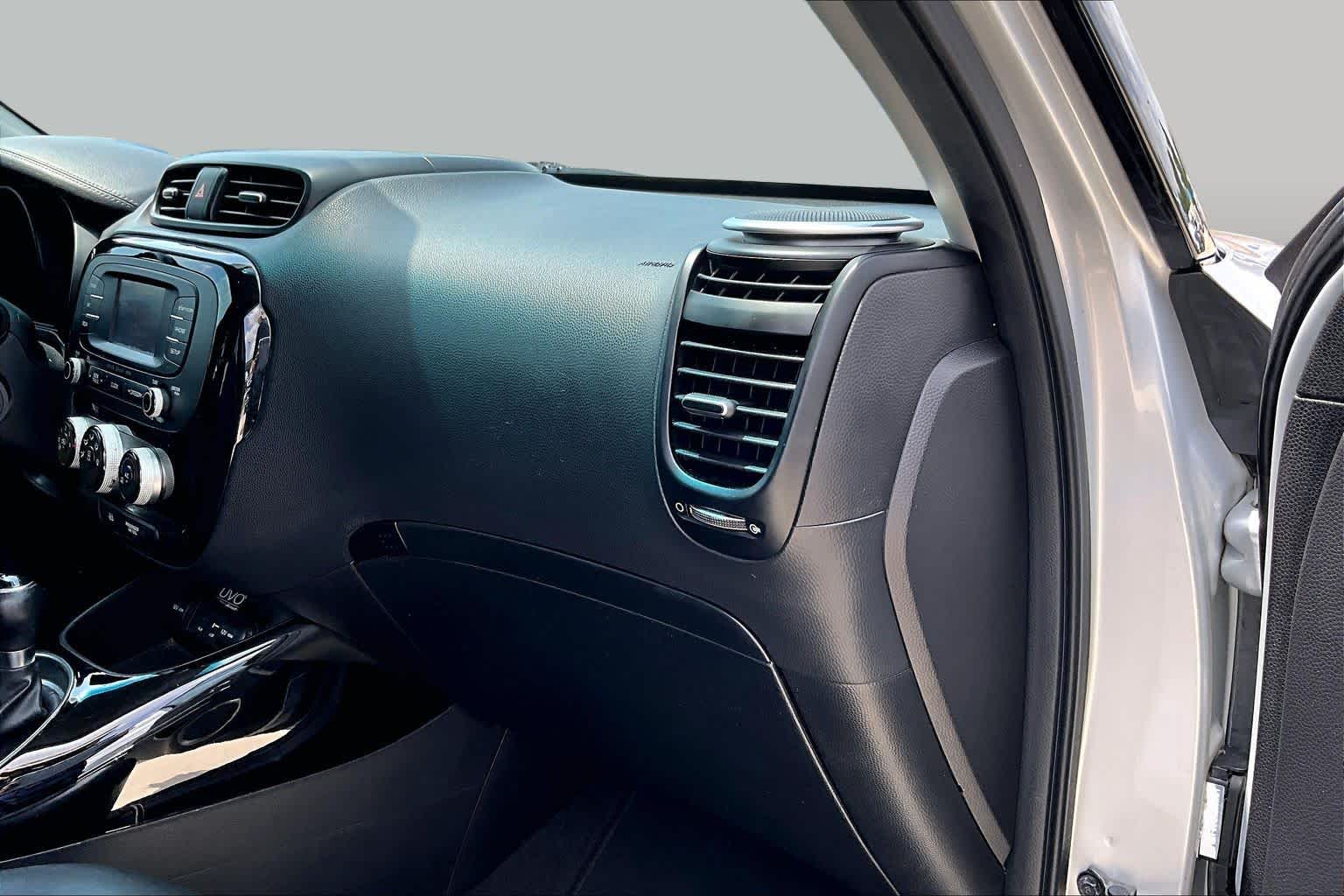 2016 Kia Soul ! Bright Silver at Westside Kia