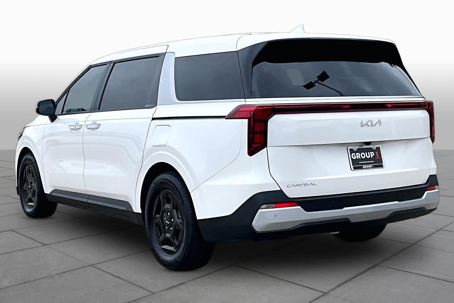 2026 Kia Carnival LXS - 10