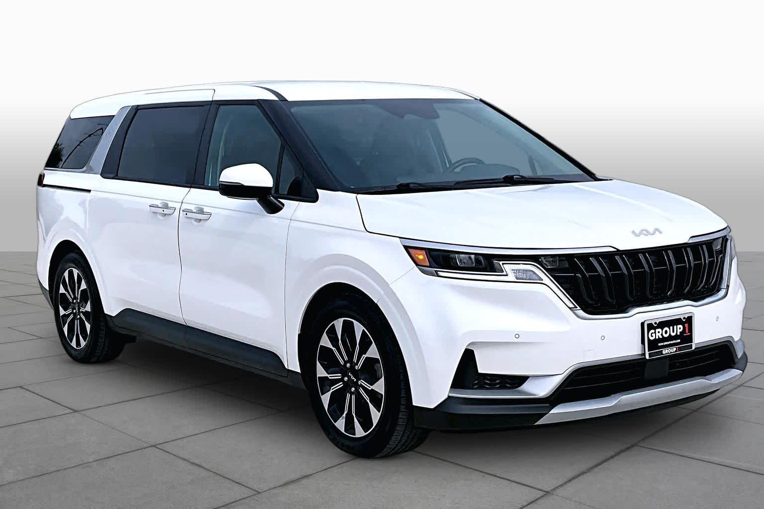 2023 Kia Carnival EX Snow White Pearl at Tomball Chrysler Dodge Jeep Ram