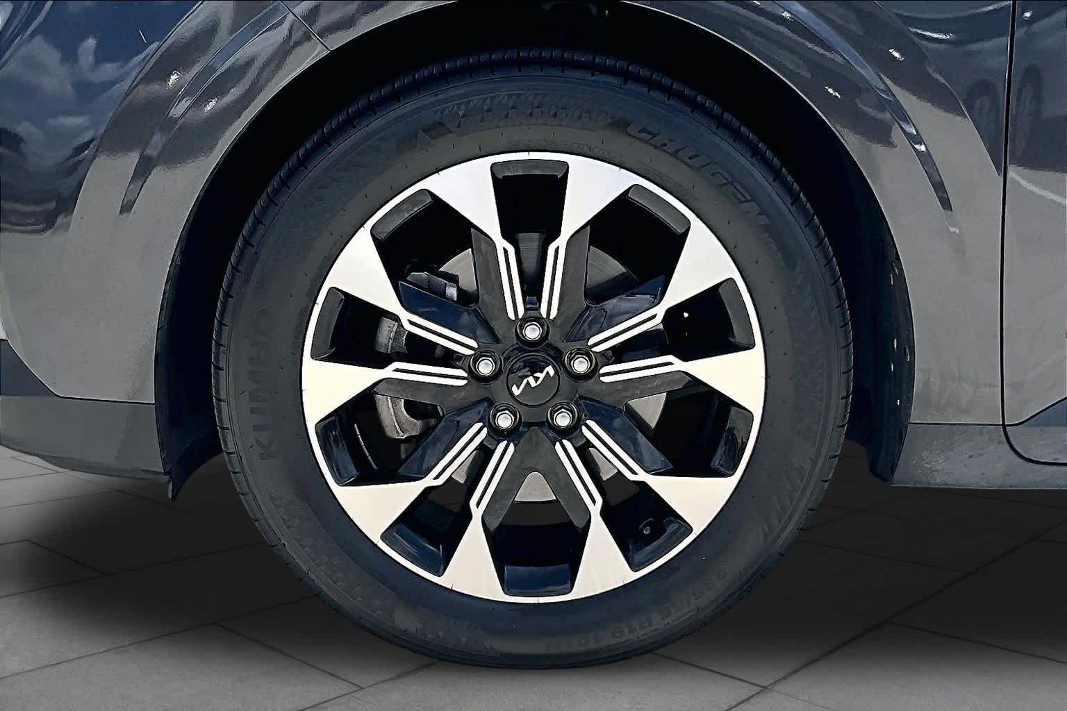 2023 Kia Carnival EX Panthera Metal at Tomball Ford