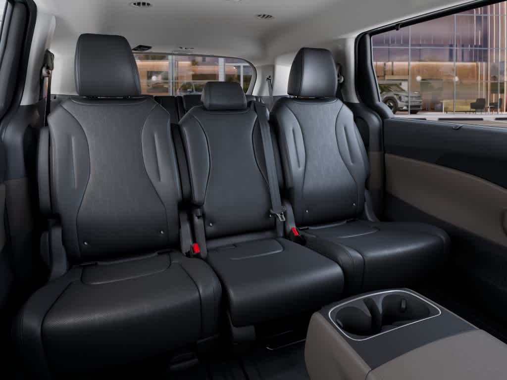 2027 Kia Carnival Hybrid photo 16 of 27