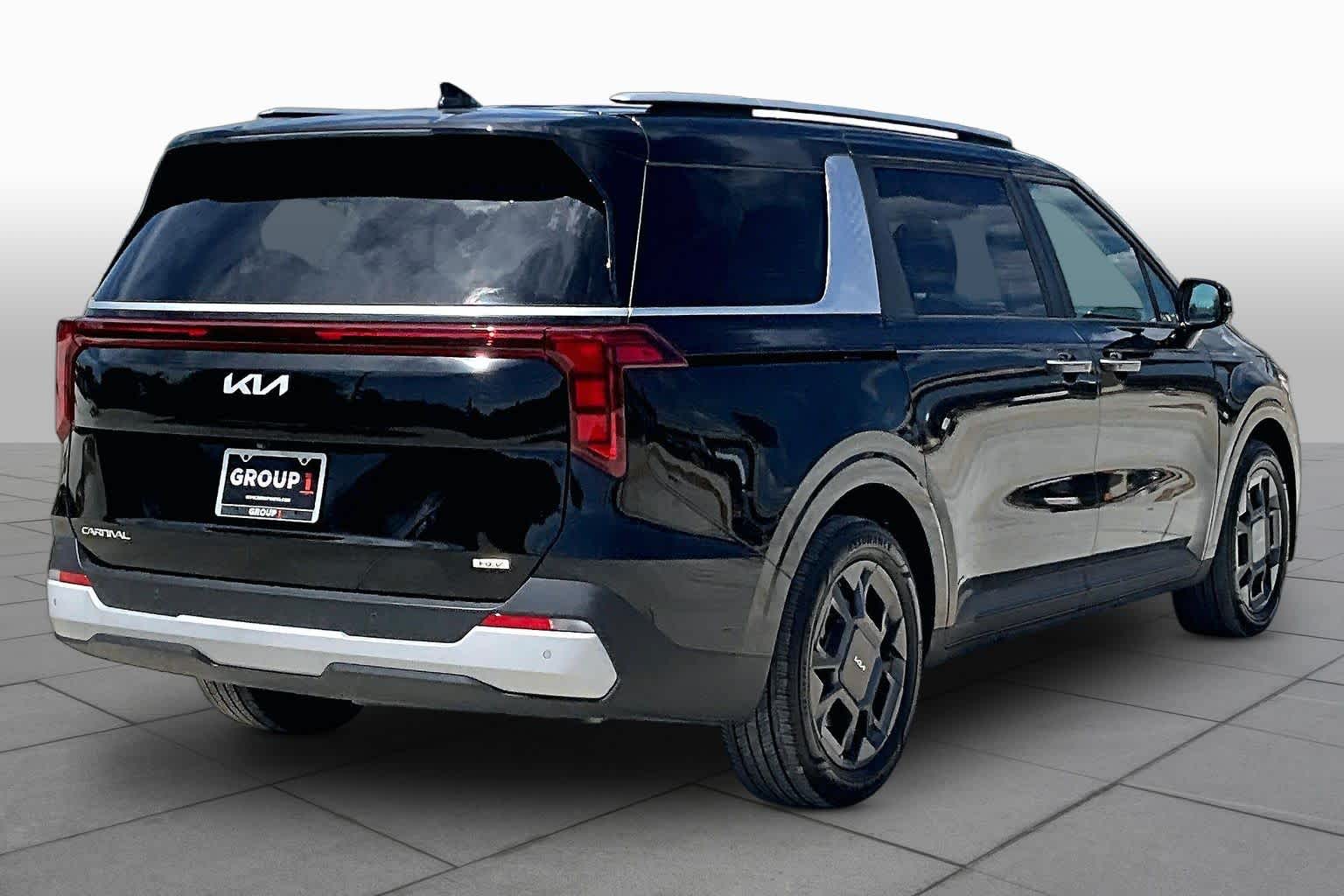 2026 Kia Carnival Hybrid EX Aurora Black Pearl at Beck & Masten Kia
