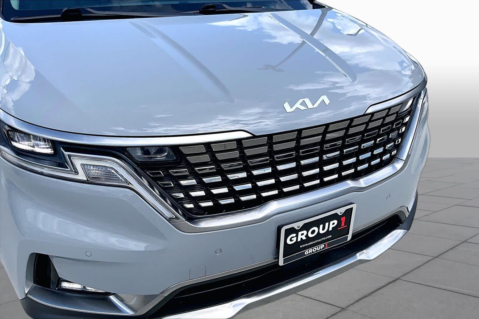 2024 Kia Carnival SX Ceramic Silver at Tomball Chrysler Dodge Jeep Ram