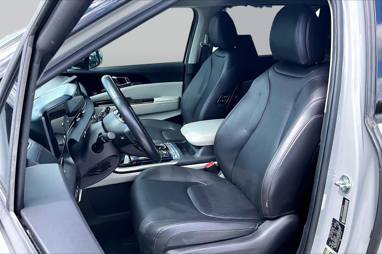 2024 Kia Carnival SX Ceramic Silver at Tomball Chrysler Dodge Jeep Ram