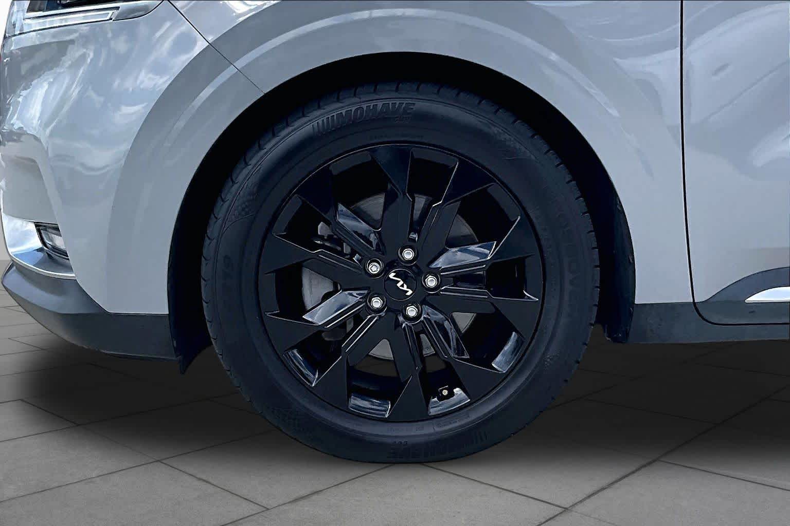2024 Kia Carnival SX Ceramic Silver at Tomball Chrysler Dodge Jeep Ram