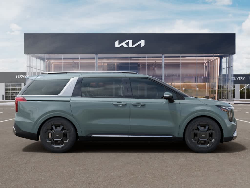 2027 Kia Carnival photo 7 of 27