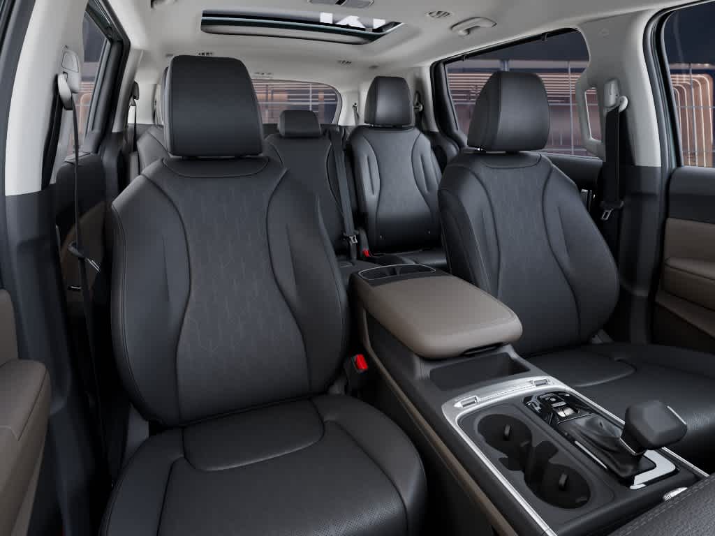 2027 Kia Carnival photo 15 of 27