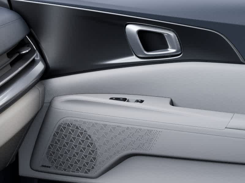 2027 Kia Carnival Hybrid photo 25 of 27