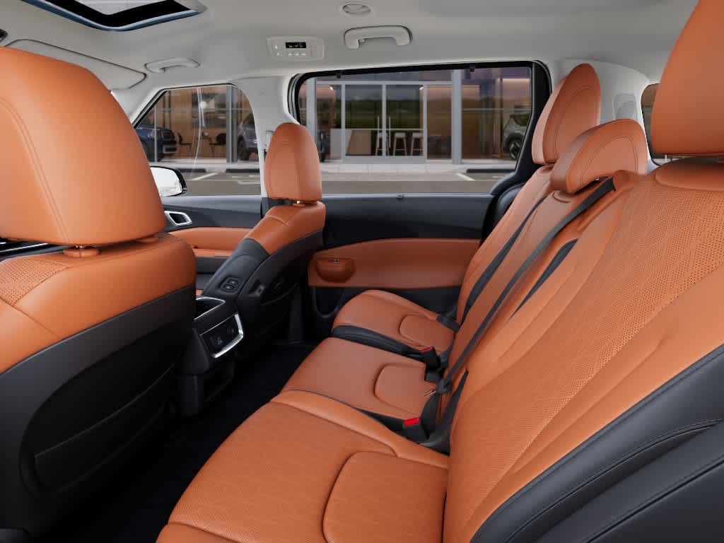 2027 Kia Carnival Hybrid photo 18 of 27