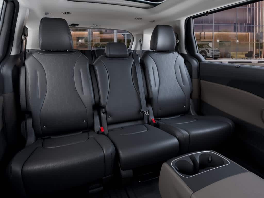 2027 Kia Carnival Hybrid photo 16 of 27