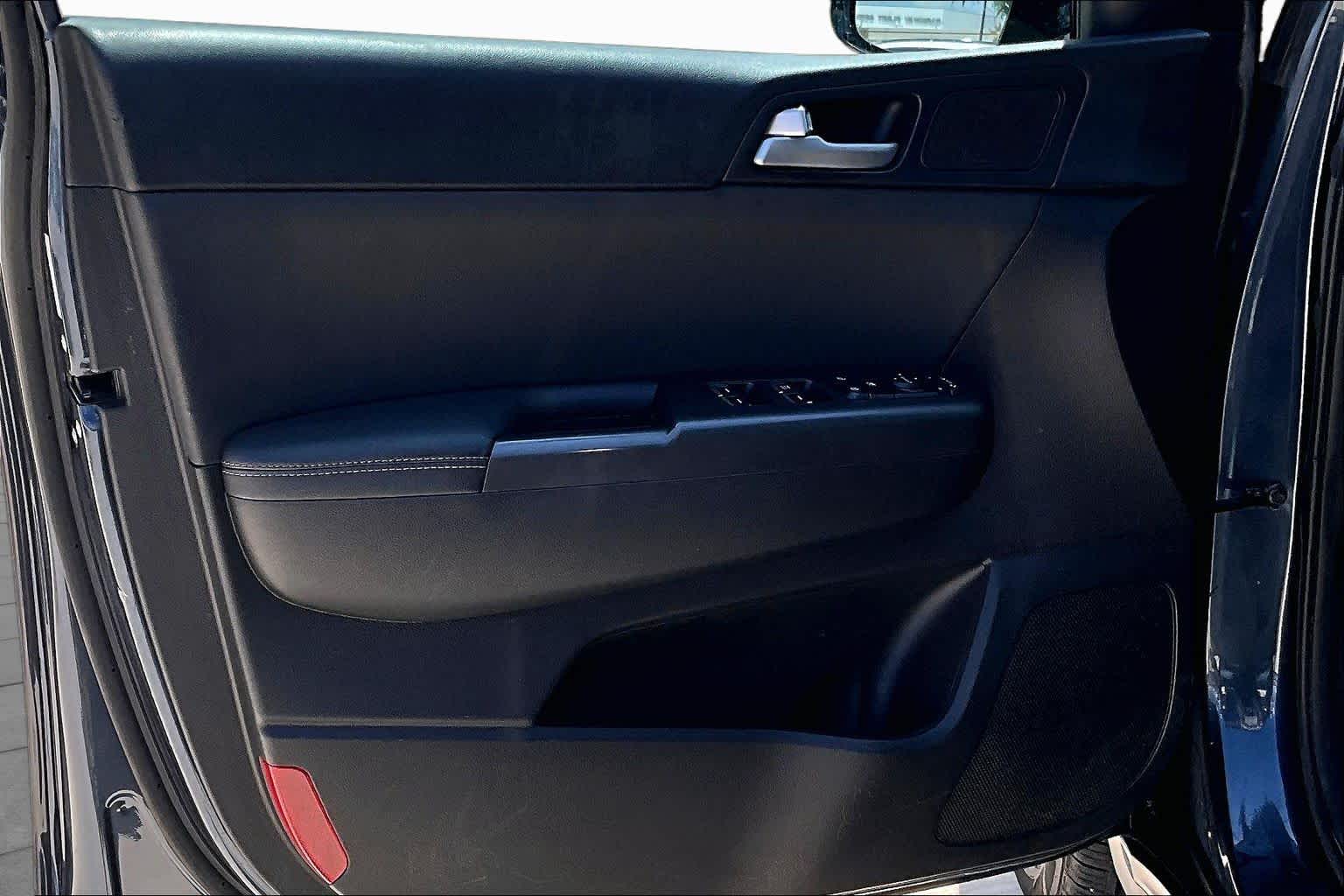 2022 Kia Sportage Nightfall Pacific Blue at Beck & Masten Kia