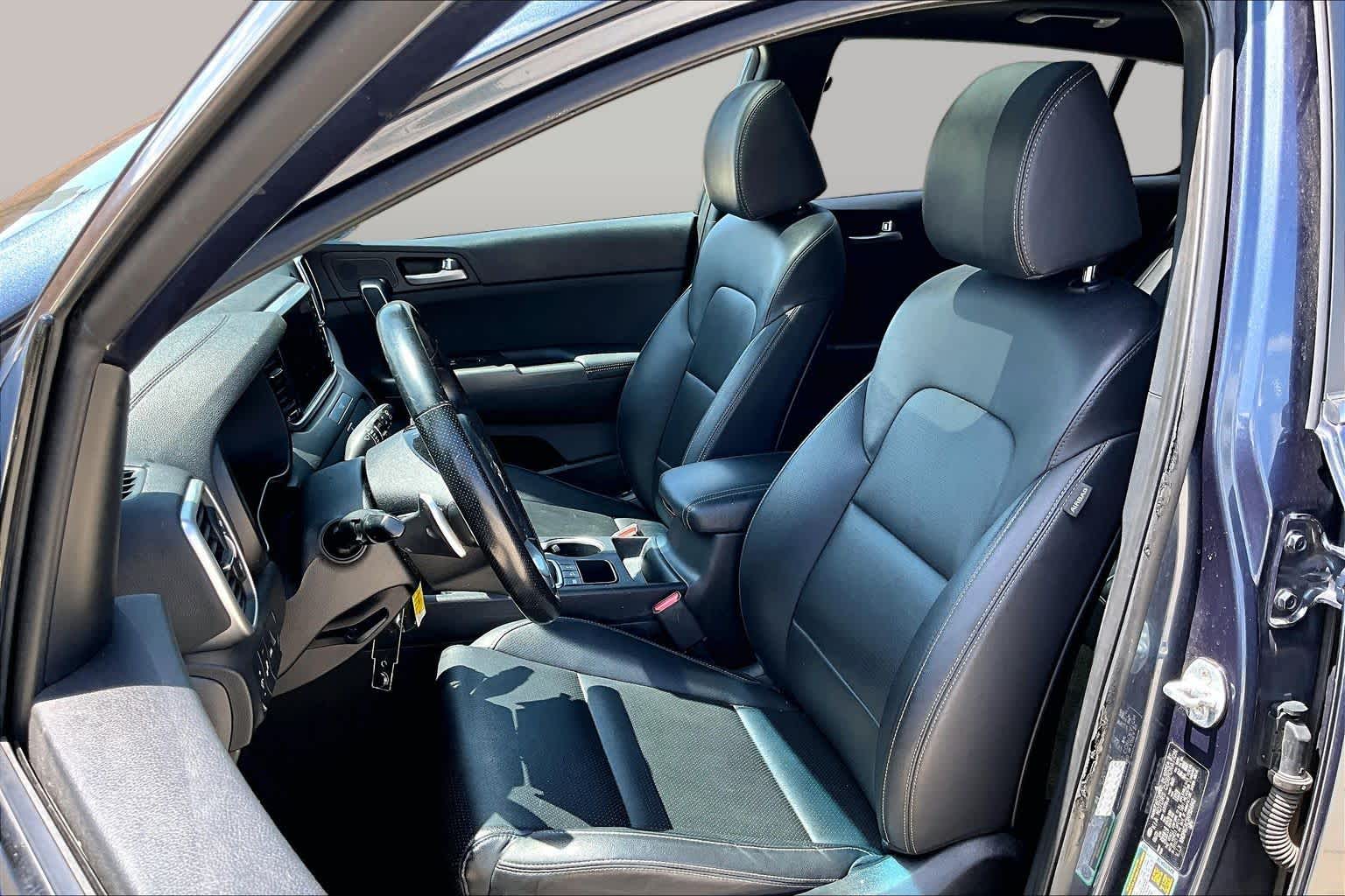 2022 Kia Sportage Nightfall Pacific Blue at Beck & Masten Kia