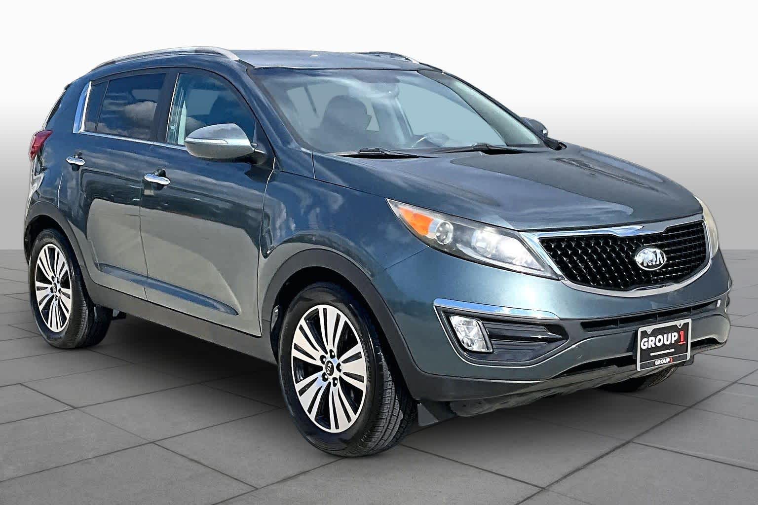 2014 Kia Sportage photo 3 of 29