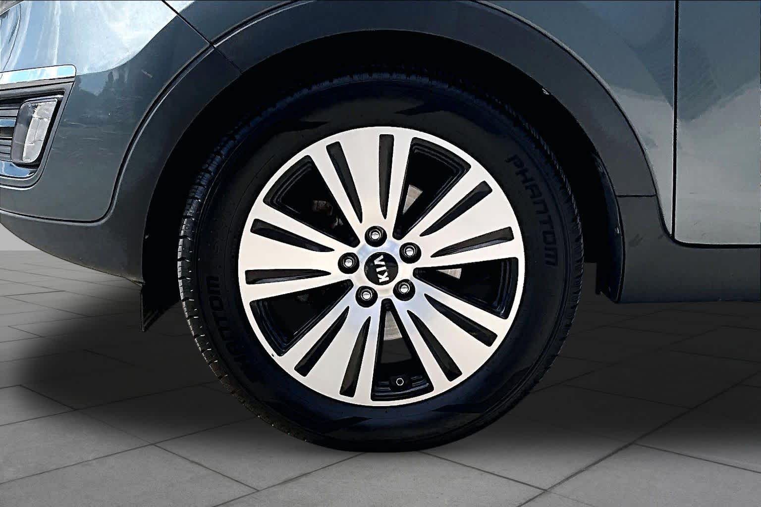 2014 Kia Sportage photo 10 of 29
